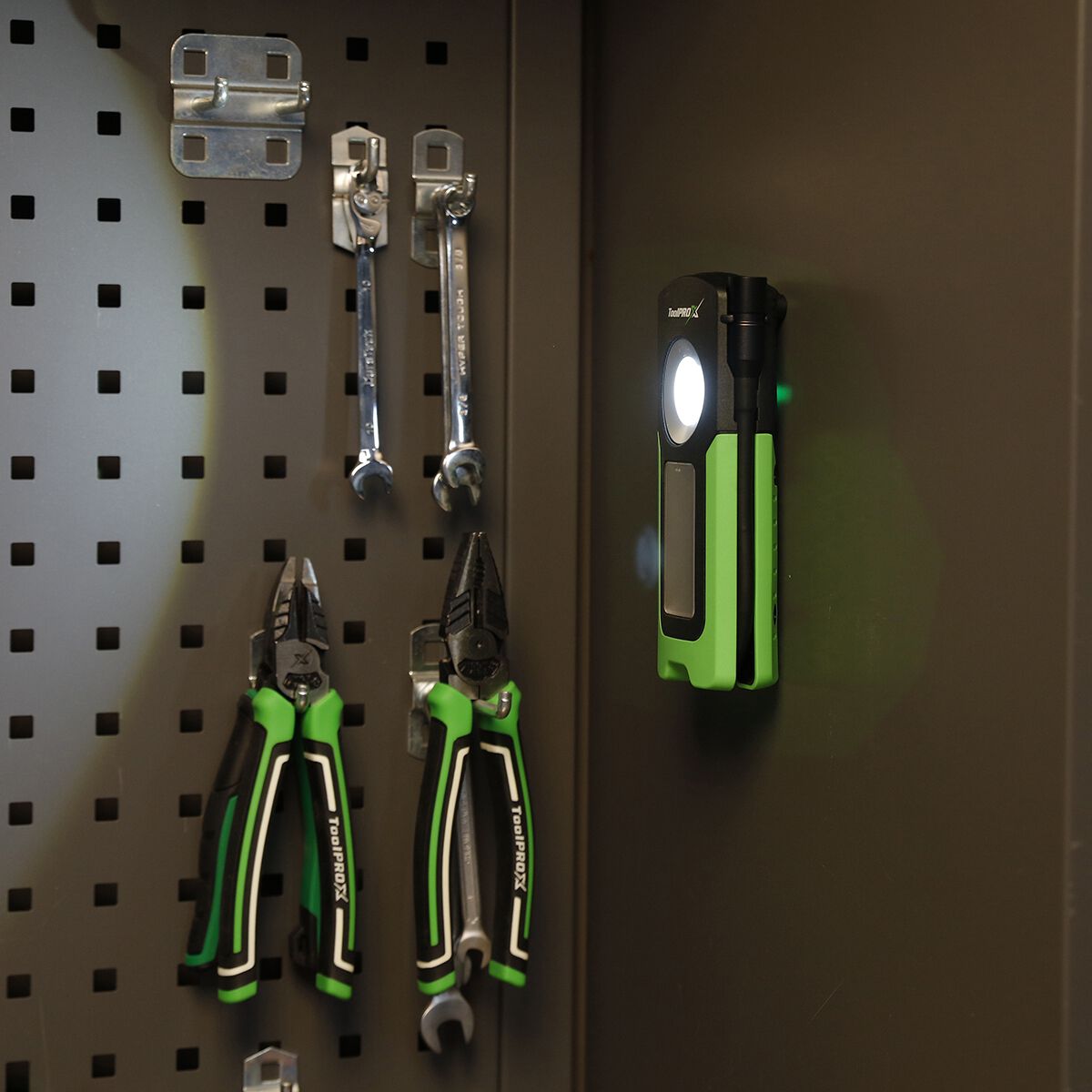 ToolPRO-X Flexible Inspection Light 1350 Lumens, , scanz_hi-res