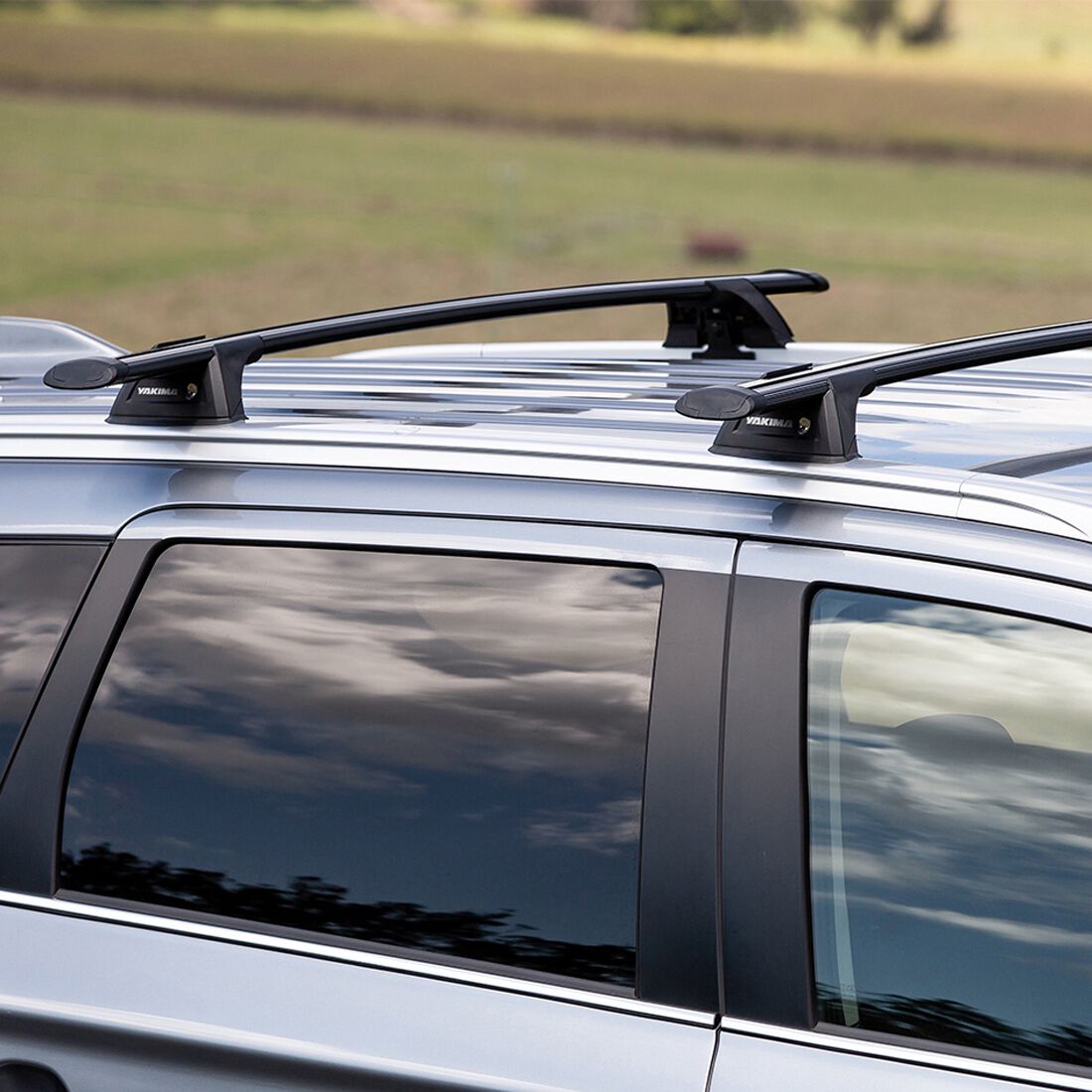 Yakima Thru Bar 120cm Black Roof Rack Pair - S16YB, , scanz_hi-res